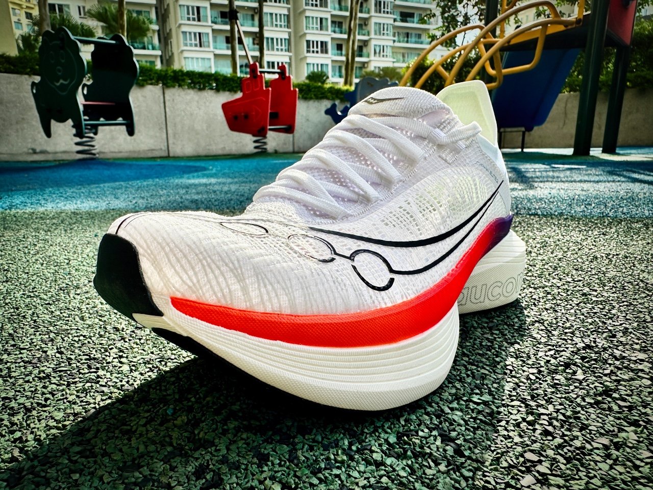 Picture of Saucony Endorphin Elite 2